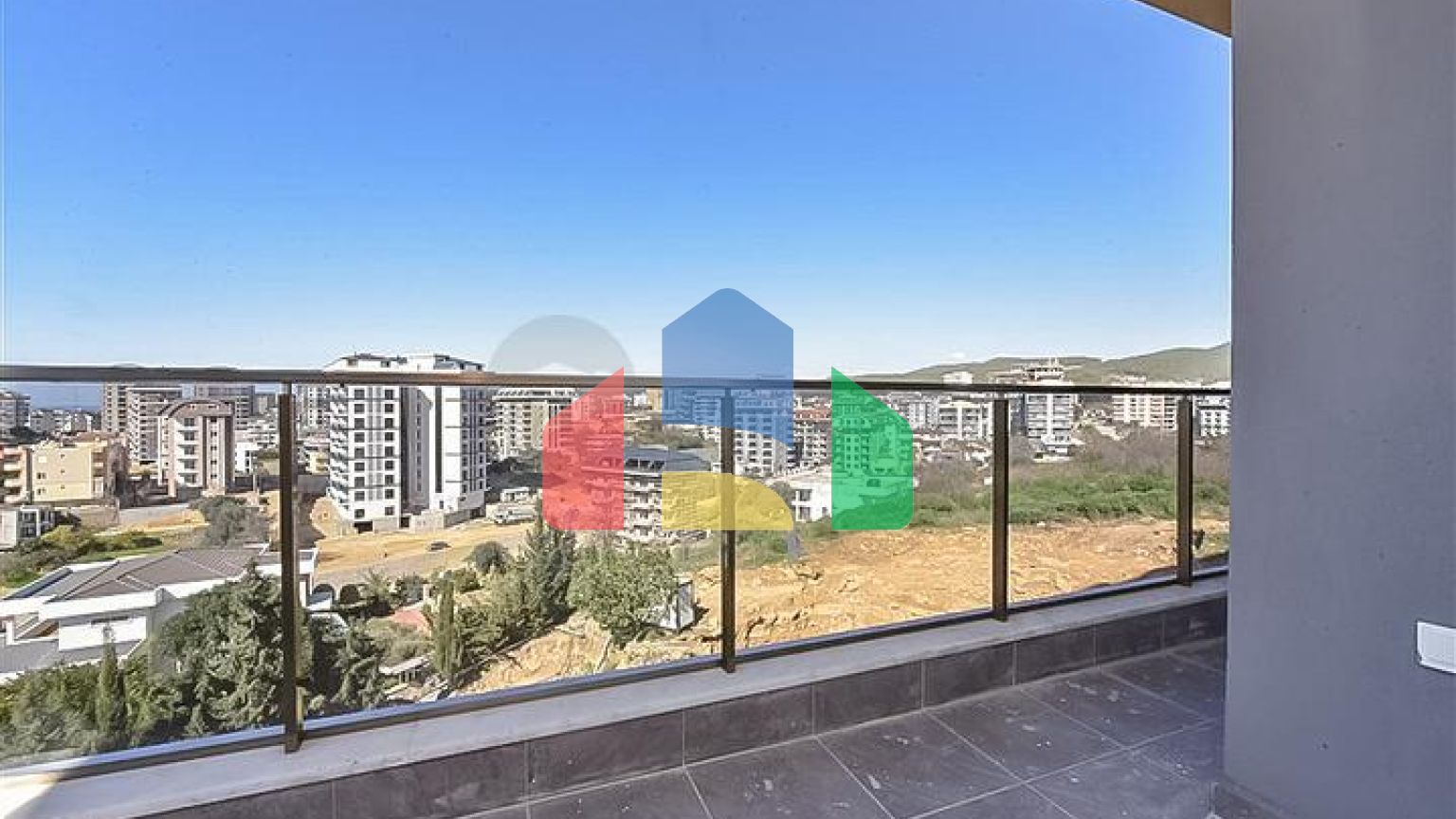 Двокімнатна квартира в новому комплексі