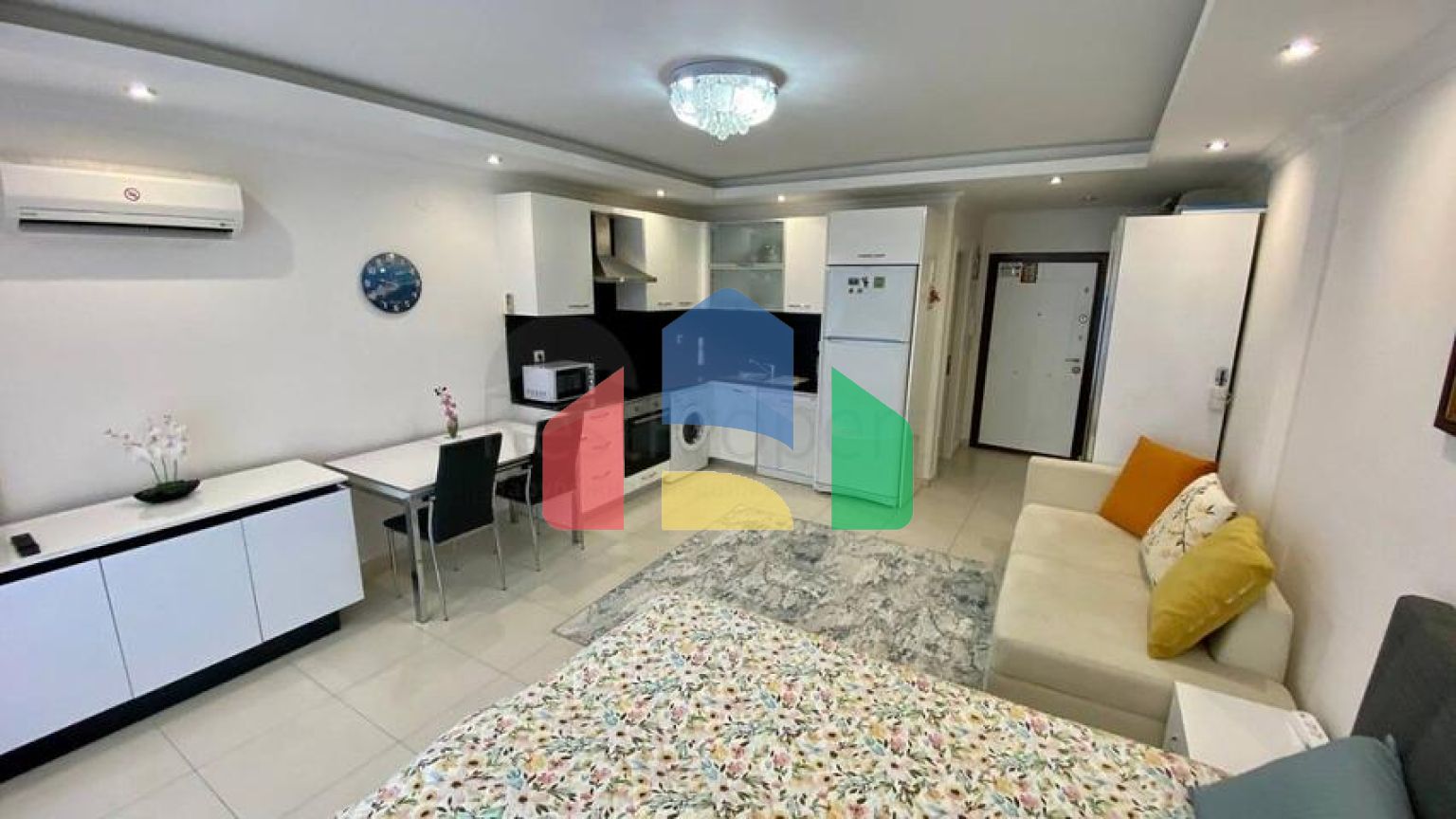 Затишна студія в мальовничому комплексі з численними зручностями