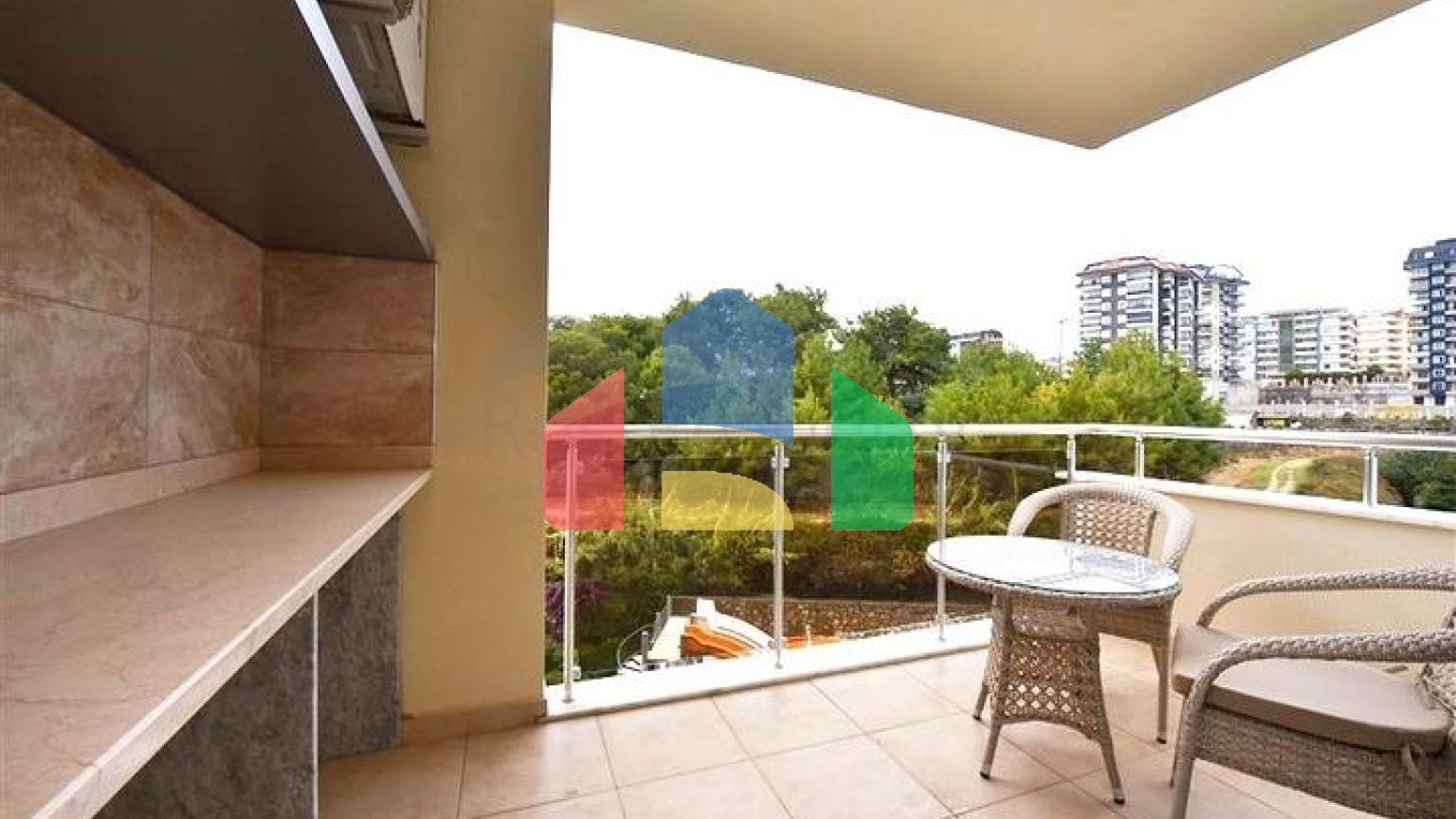 Просторная и светлая квартира 3+1 от собственника в районе Авсаллар