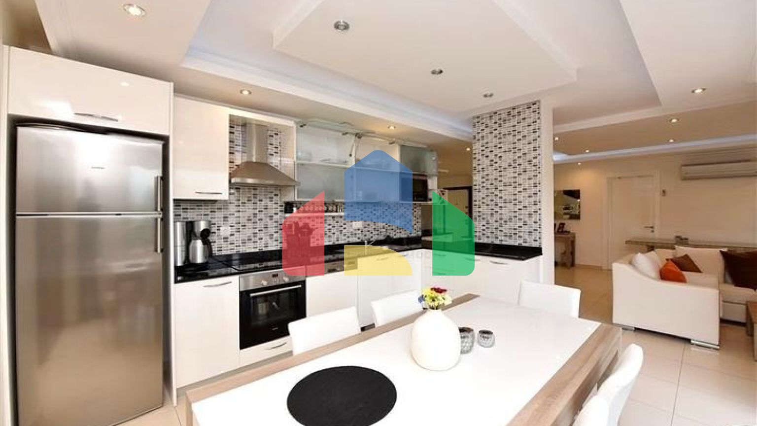 Просторная и светлая квартира 3+1 от собственника в районе Авсаллар