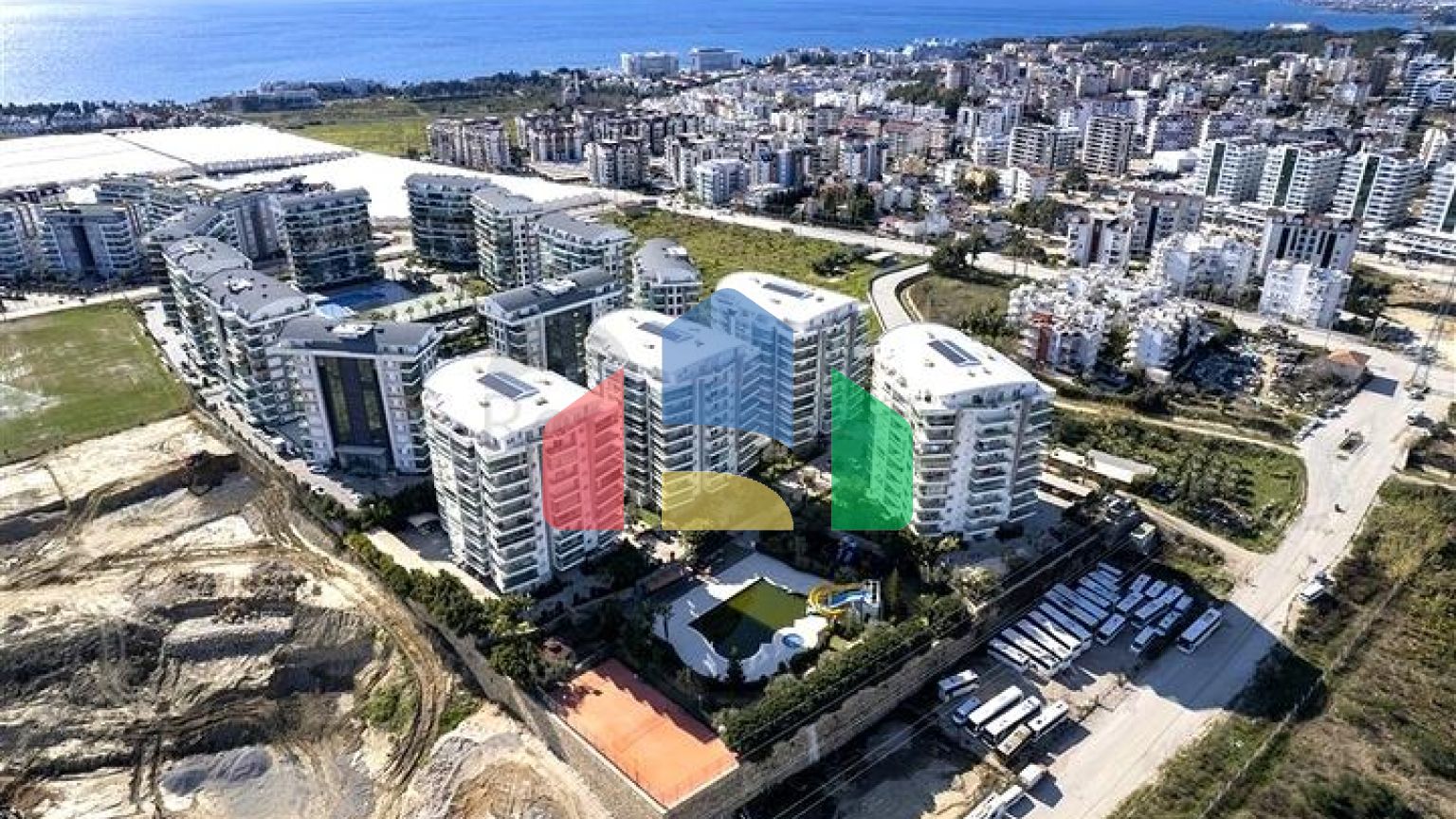 Меблированная квартира 2+1 в районе Авсаллар в комплексе с богатой инфраструктурой