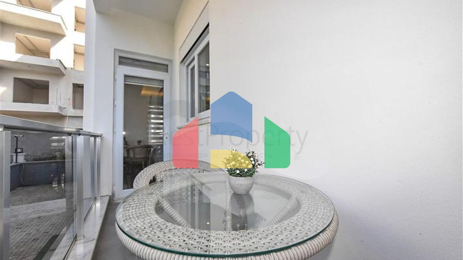 Квартира 1+1 в уютном комплексе в районе Авсаллар