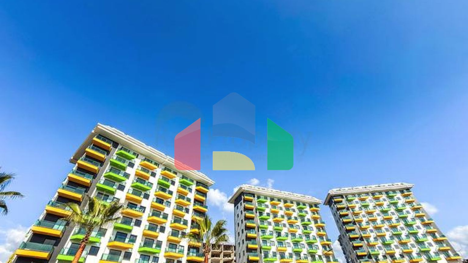 Светлая квартира 1+1 в комплексе с развитой инфраструктурой