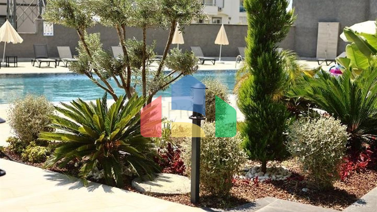 Современная квартира с полной инфраструктурой в Авсалларе