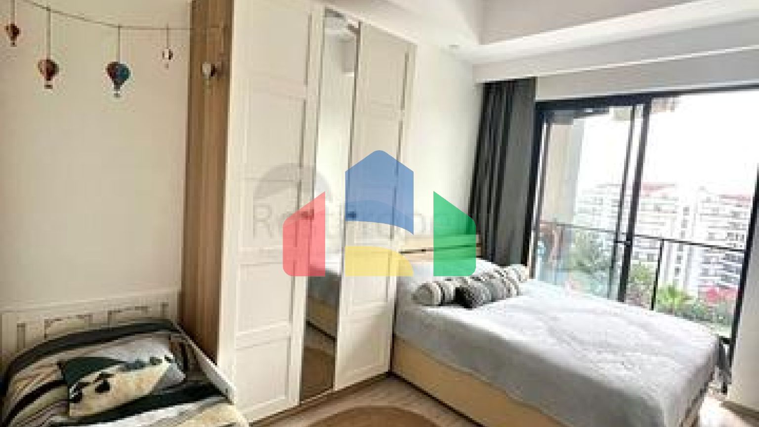 Современная квартира с полной инфраструктурой в Авсалларе