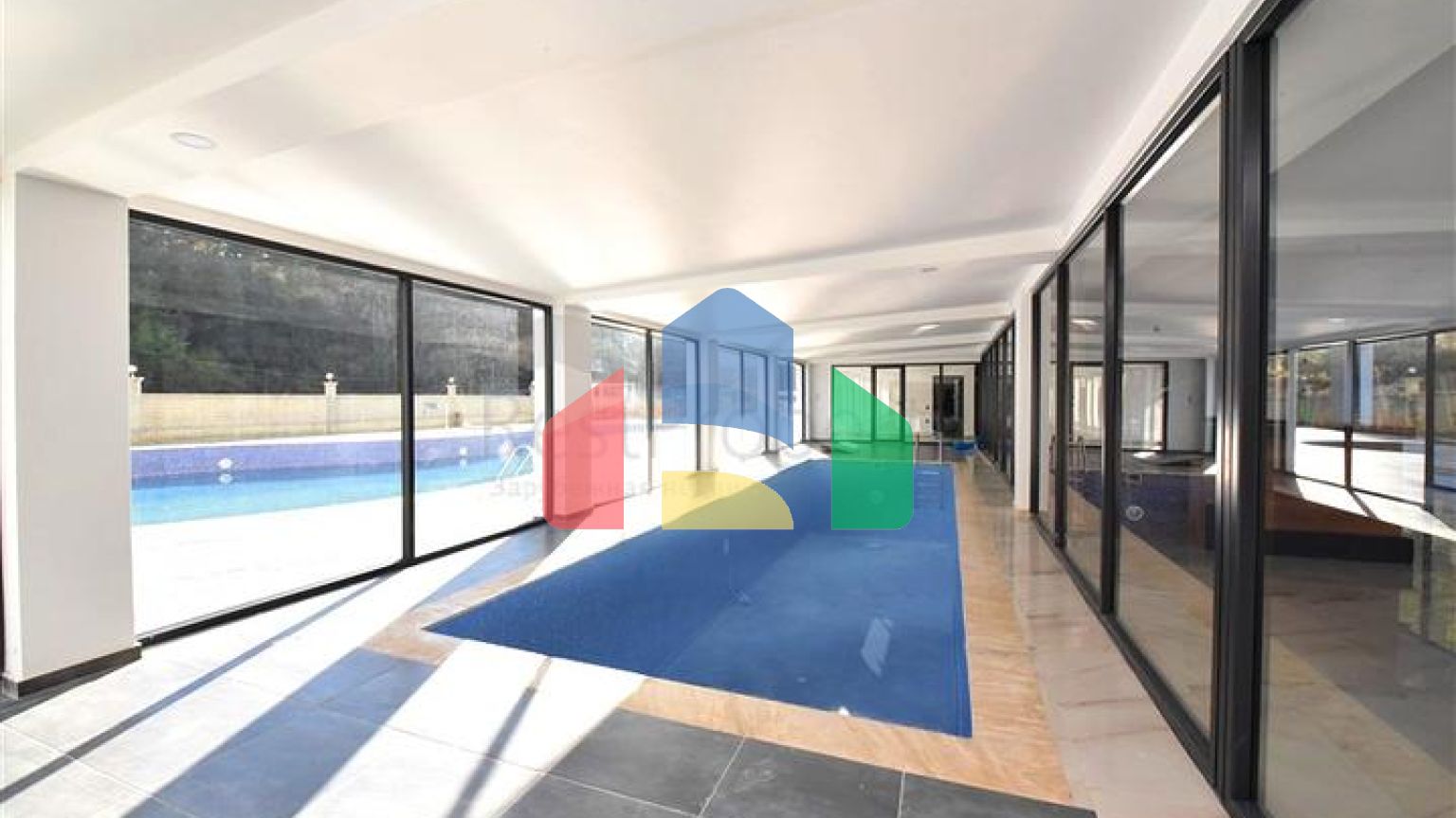 Двокімнатна квартира 1 + 1 в зеленій частині району Авсаллар з багатою інфраструктурою