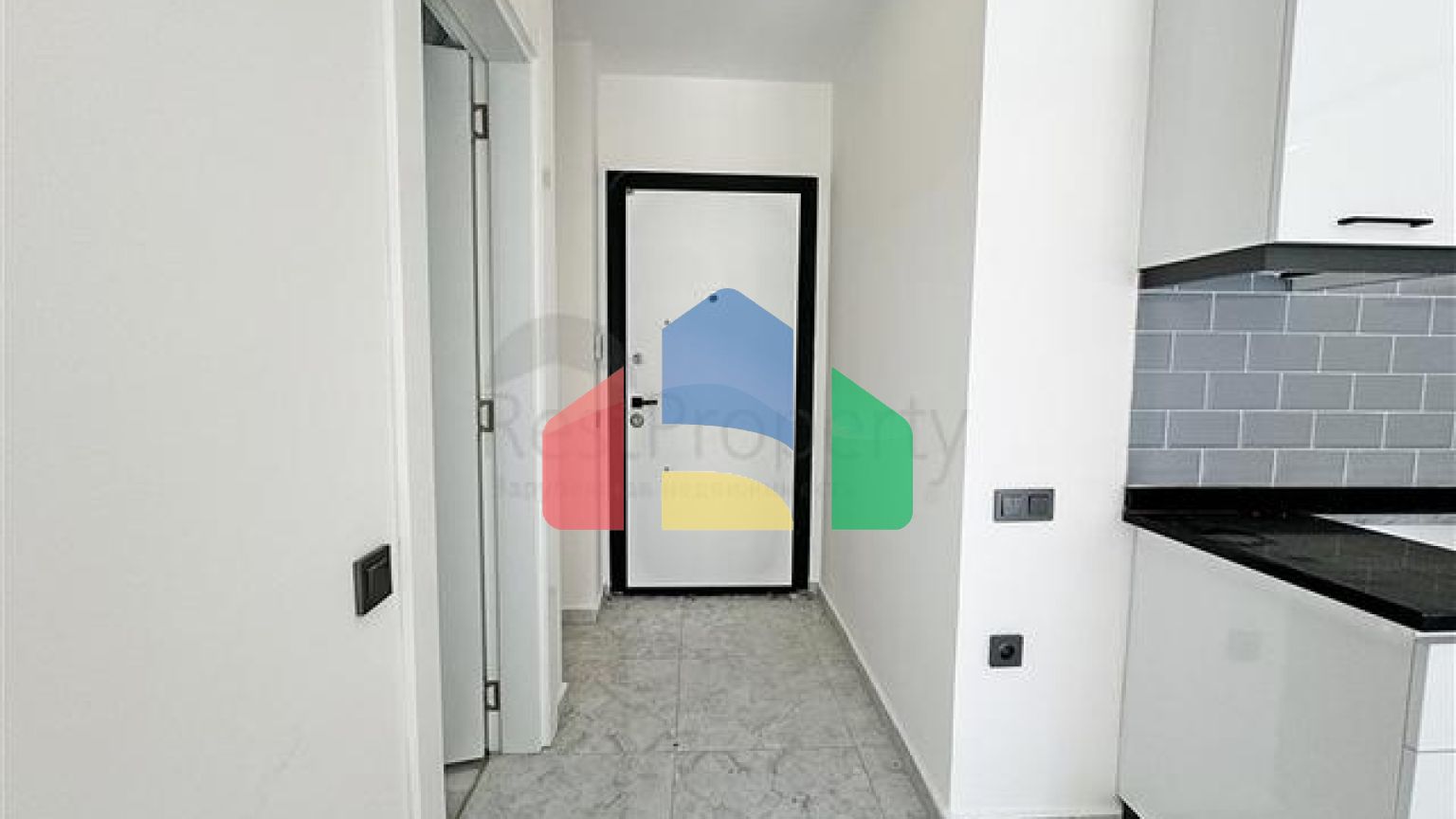 Двухкомнатная квартира 1+1 в районе Авсаллар