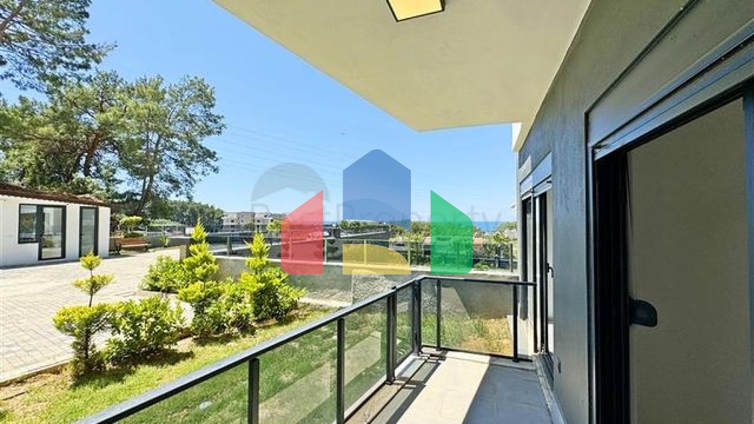 Двухкомнатная квартира 1+1 в районе Авсаллар