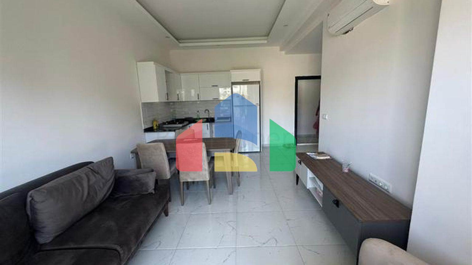 Двухкомнатная квартира 1+1 в районе Авсаллар