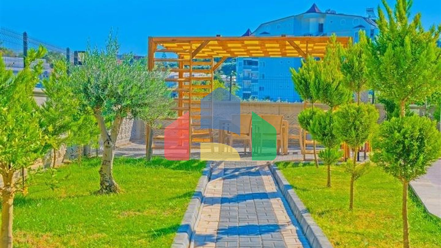 Двухкомнатная квартира 1+1 в районе Авсаллар