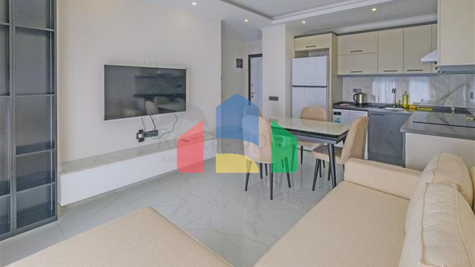 Двухкомнатная квартира 1+1 в районе Авсаллар