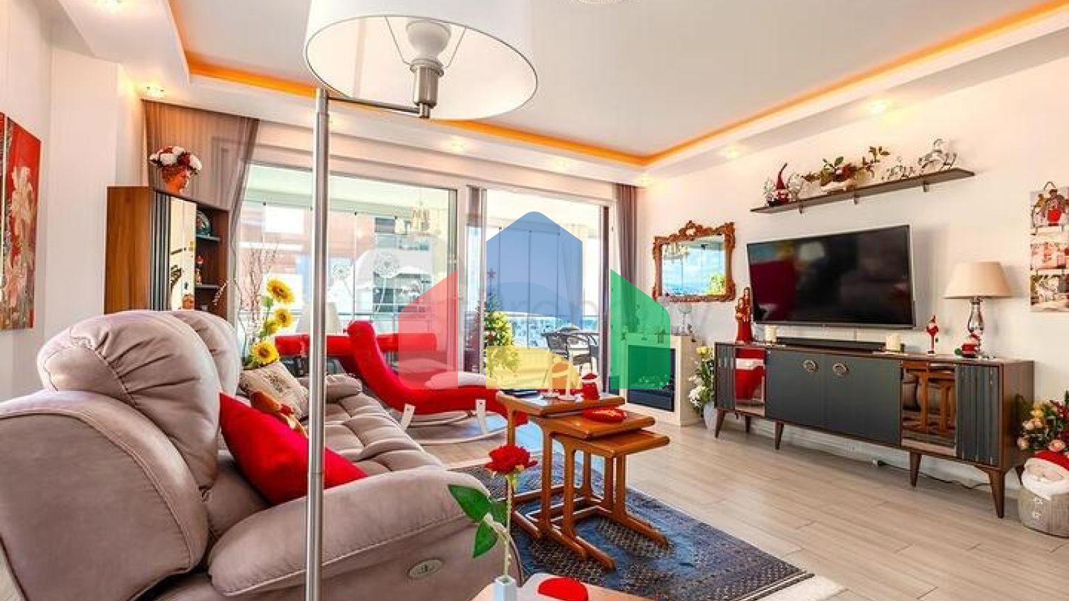 Отличная меблированная квартира 2+1 в жилом комплексе с развитой инфраструктурой — Авсаллар / Аланья