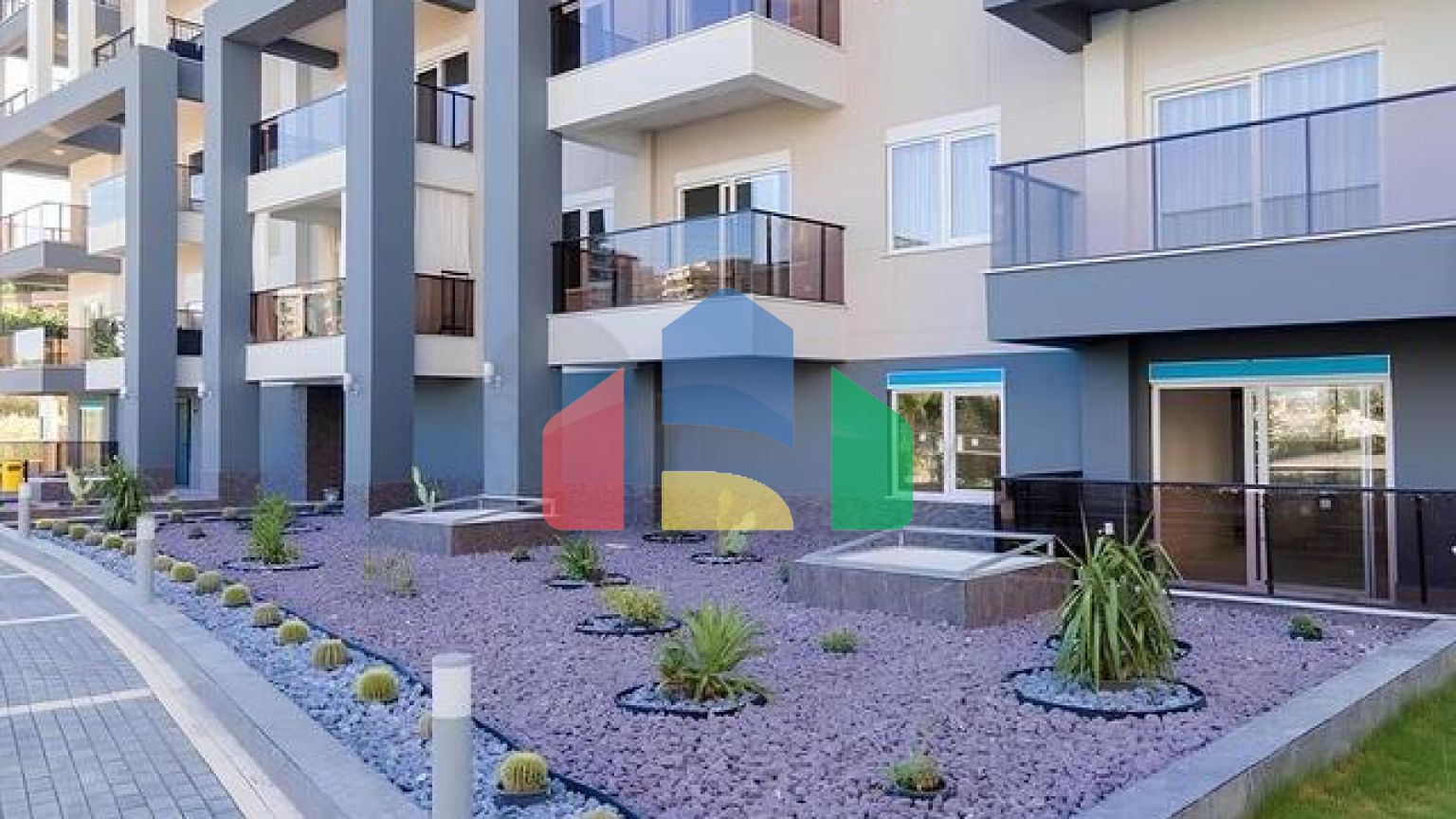 Светлая квартира 2+1 с богатой инфраструктурой в современном комплексе Авсаллара