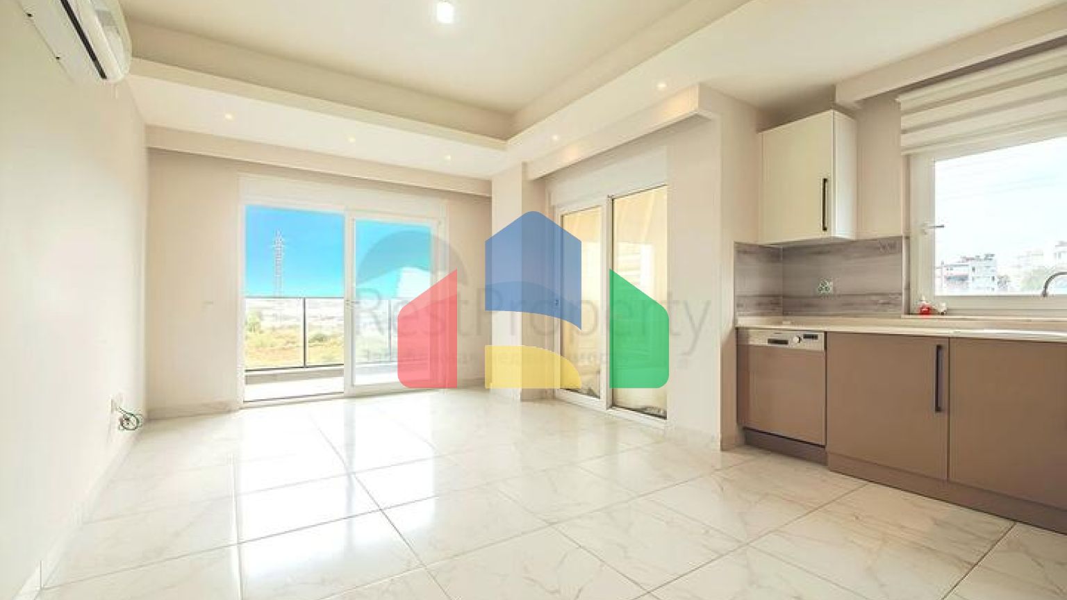 Светлая квартира 2+1 с богатой инфраструктурой в современном комплексе Авсаллара