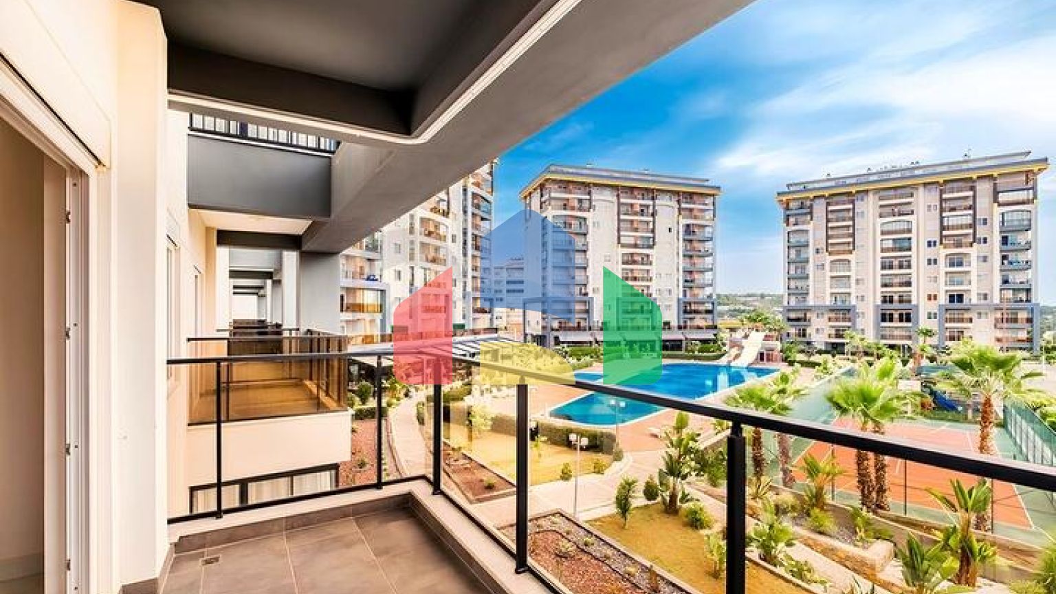 Светлая квартира 2+1 с богатой инфраструктурой в современном комплексе Авсаллара