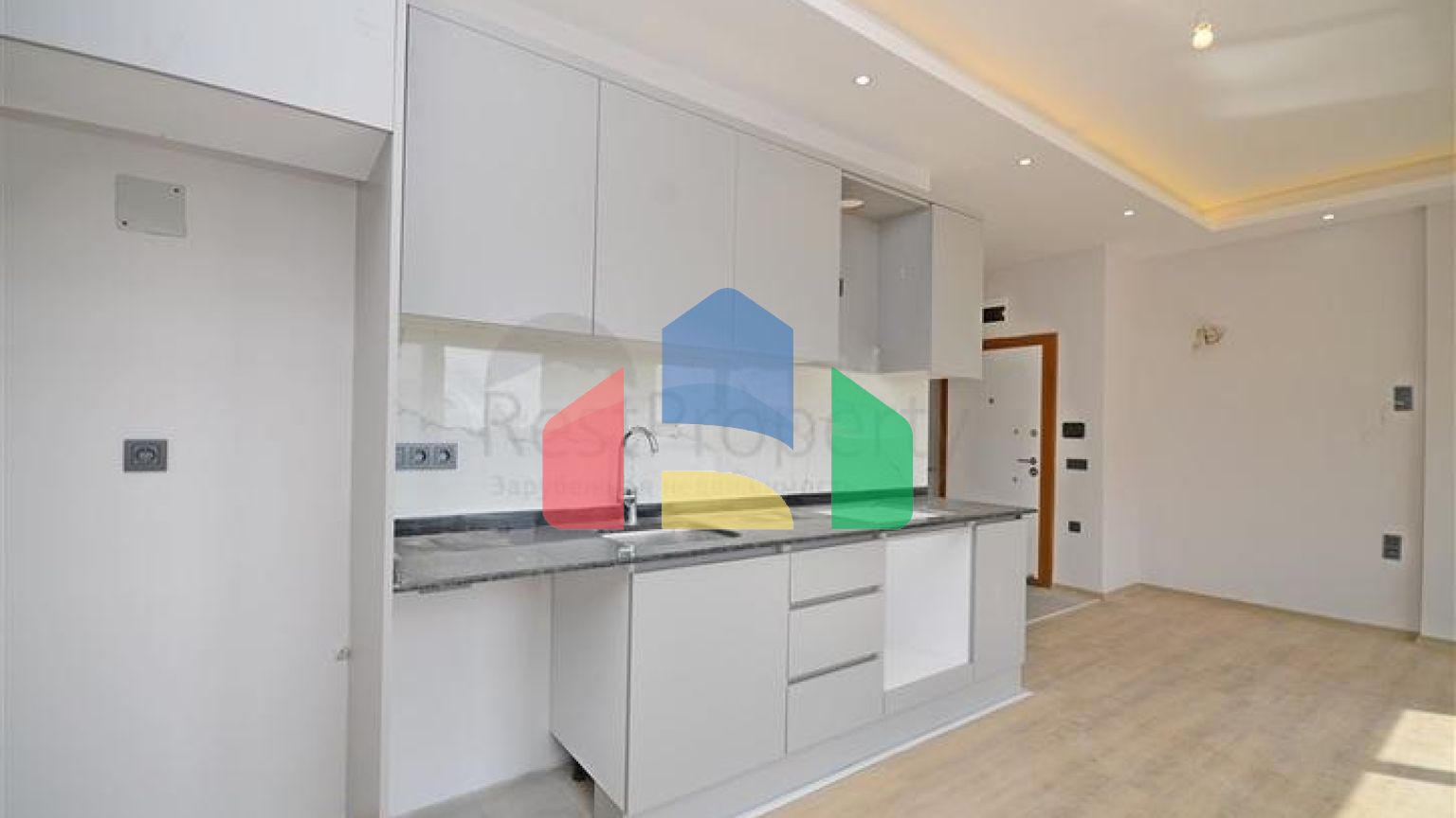 Однокомнатная квартира 1+1 в современном жилом доме района Авсаллар