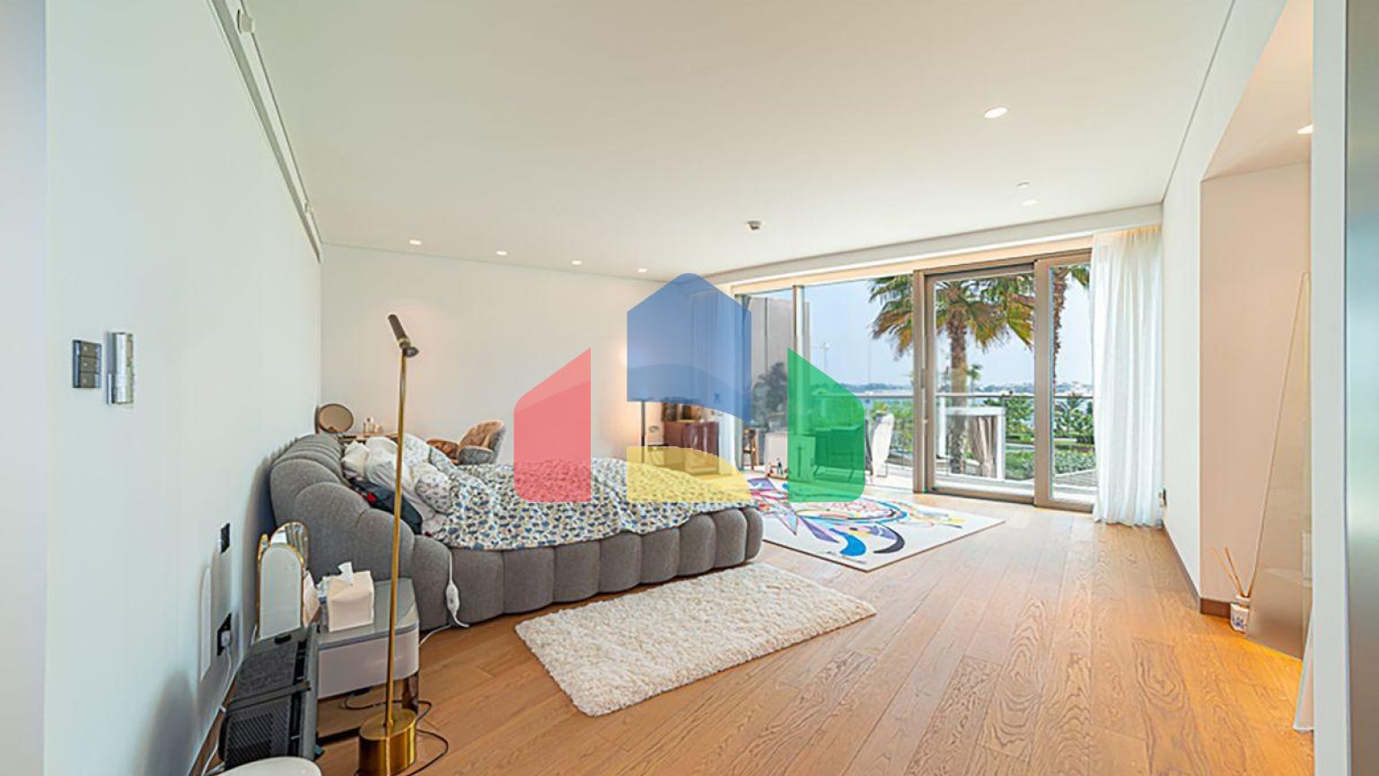 Вид на пальмы и пляж | Роскошная жизнь | Меблирована