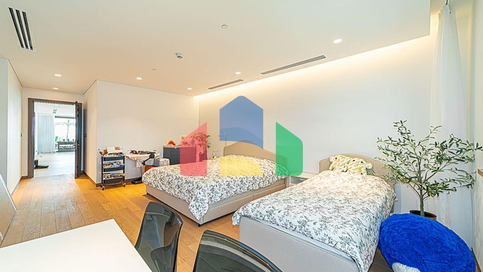 Вид на пальмы и пляж | Роскошная жизнь | Меблирована