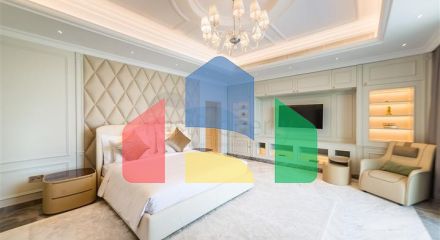 Шестиповерховий будинок з розкішними меблями і басейном в Дубай