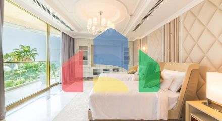 Шестиповерховий будинок з розкішними меблями і басейном в Дубай