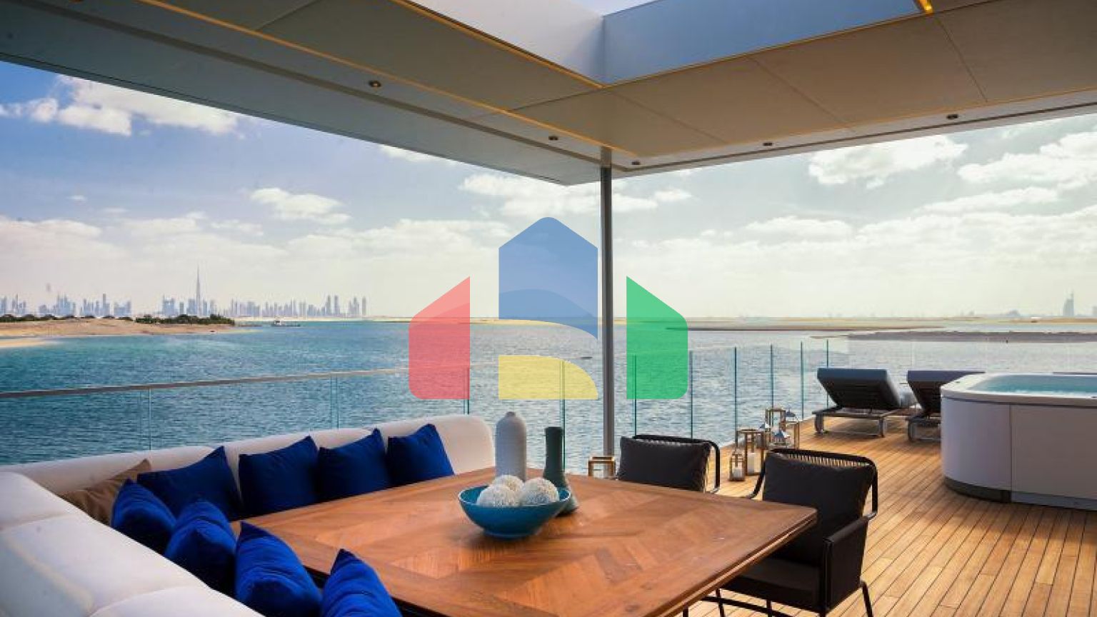 Вилла 2+1 с видом на море в Дубай