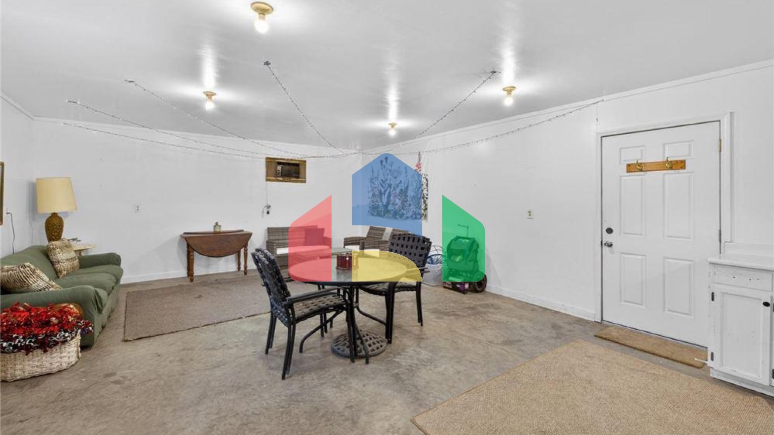 Residential - Single Family Home - Austin, Minnesota, United States - United States