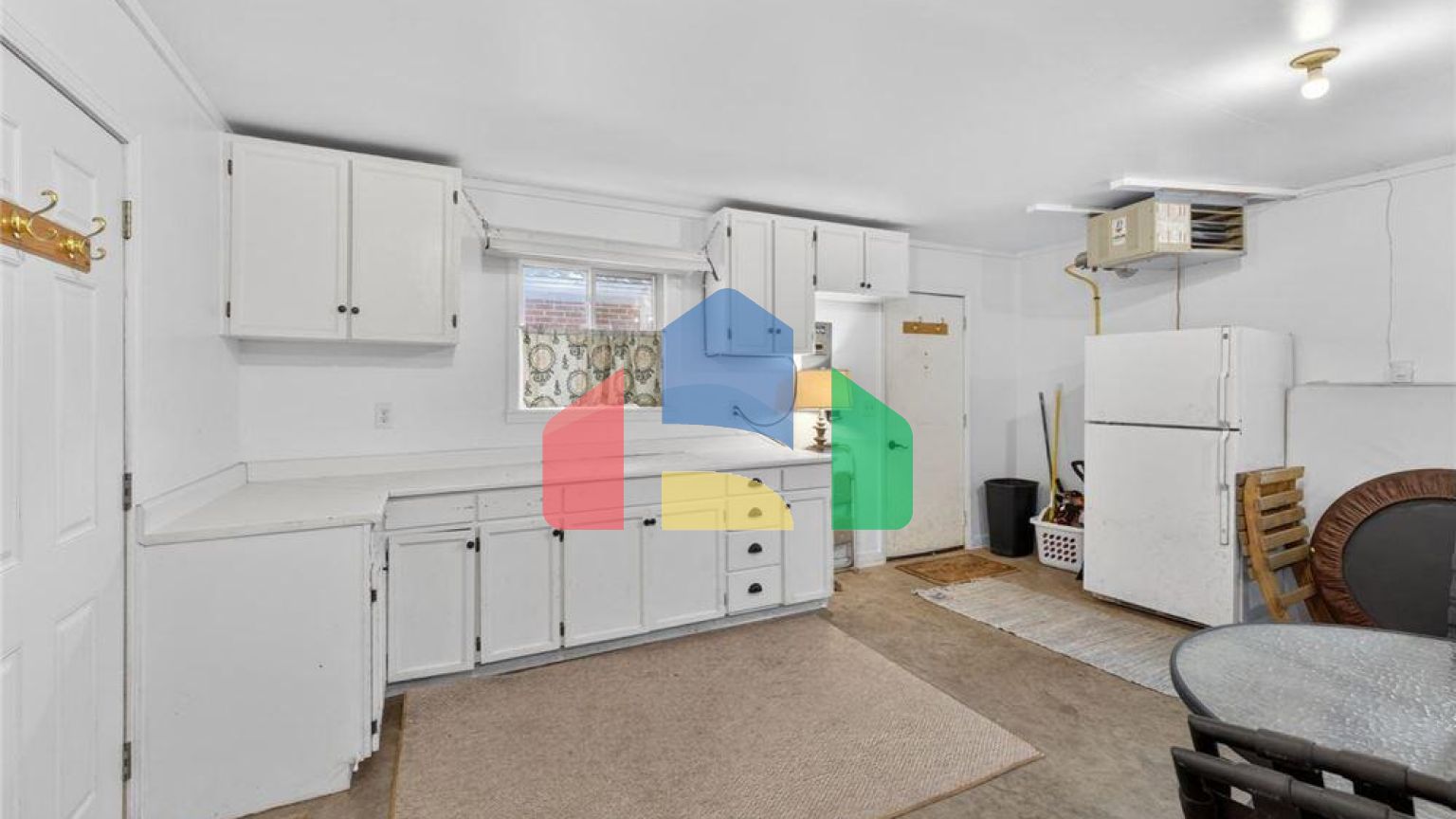 Residential - Single Family Home - Austin, Minnesota, United States - United States