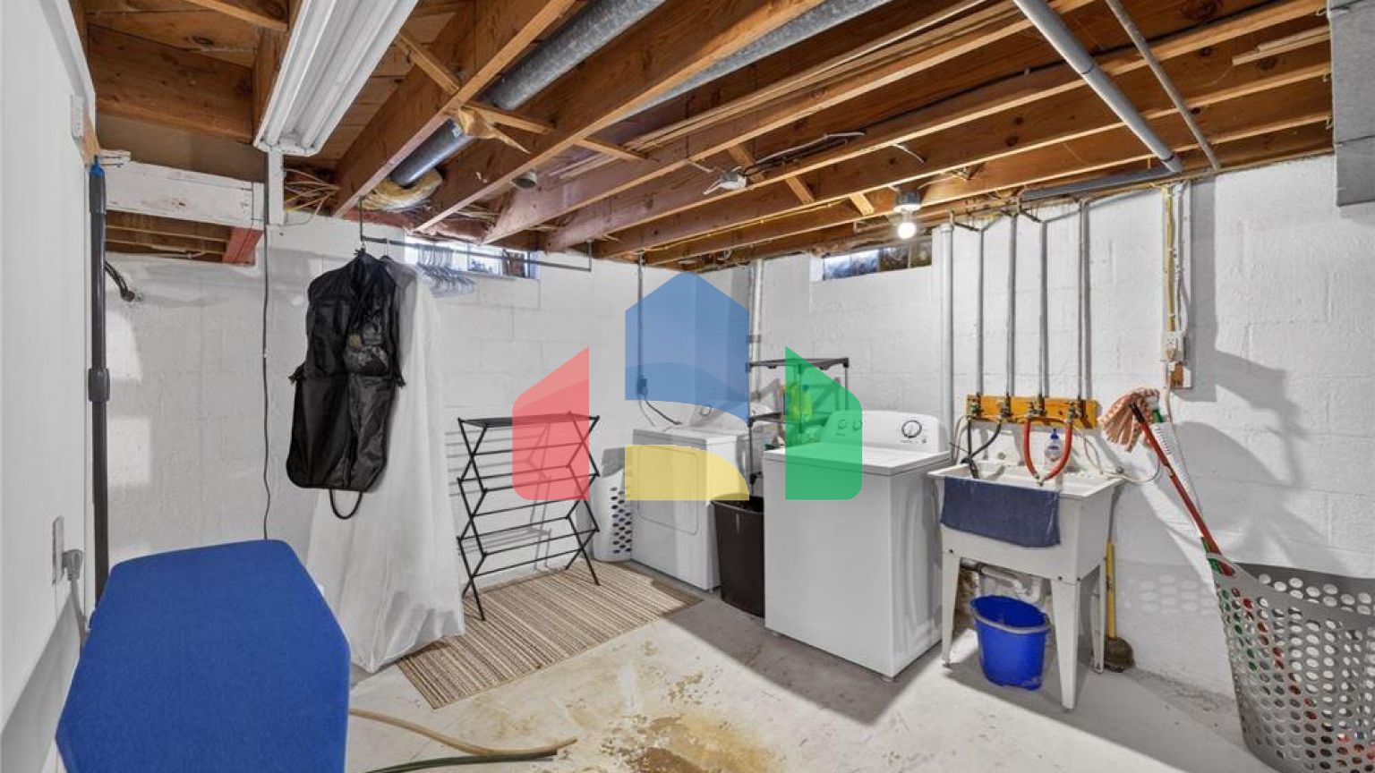 Residential - Single Family Home - Austin, Minnesota, United States - United States