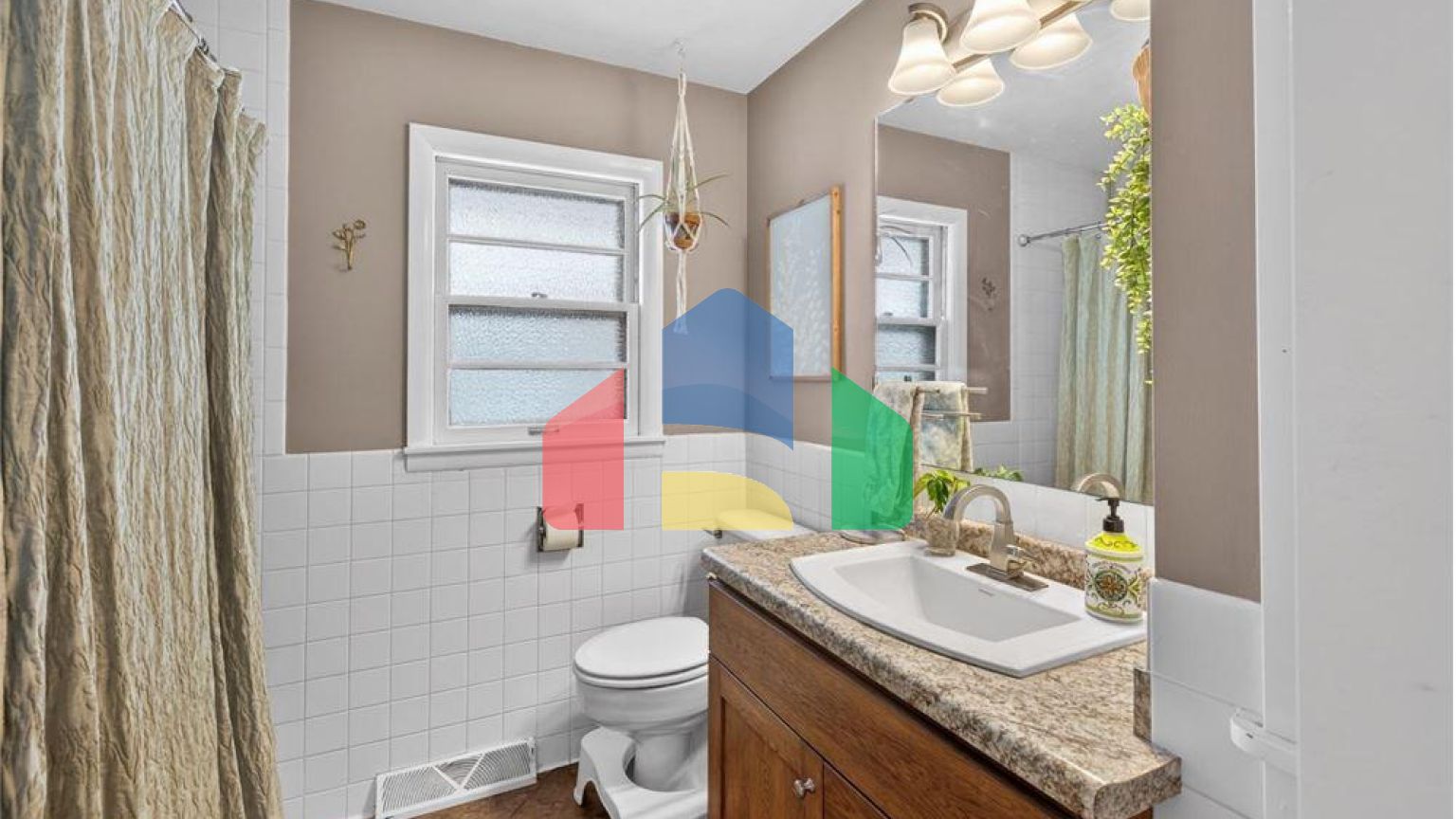 Residential - Single Family Home - Austin, Minnesota, United States - United States