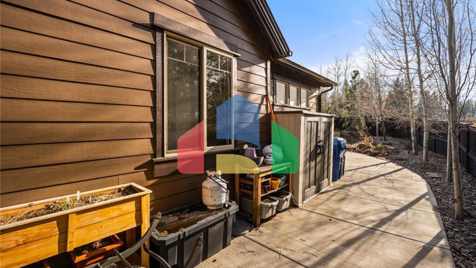 Residential - Townhouse - Bend, Oregon, United States - United States