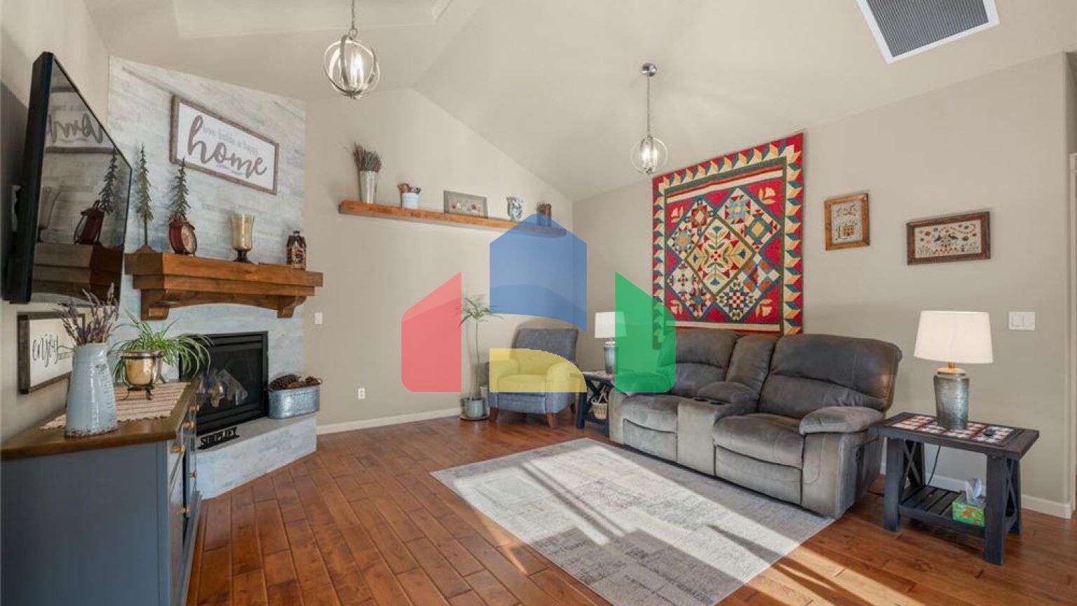 Residential - Townhouse - Bend, Oregon, United States - United States