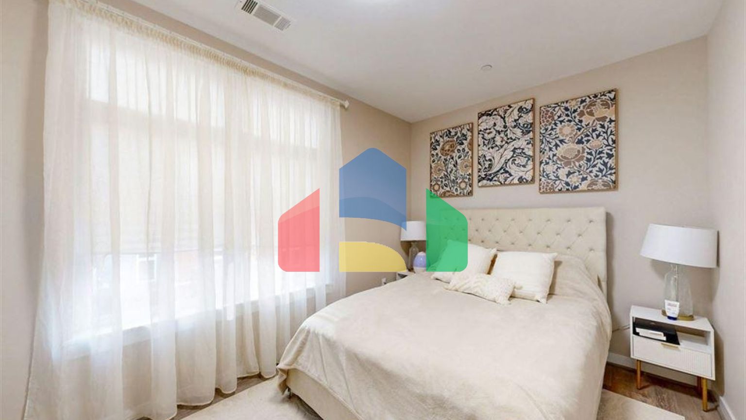 Residential - Condo/Apartment - Boston, Massachusetts, United States - United States