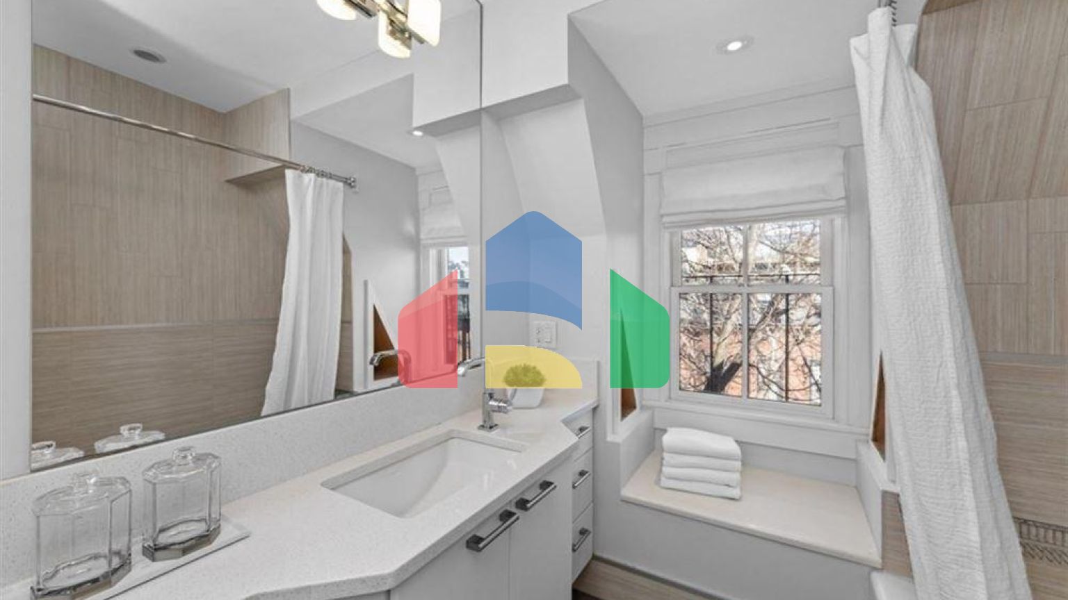 Residential - Condo/Apartment - Boston, Massachusetts, United States - United States