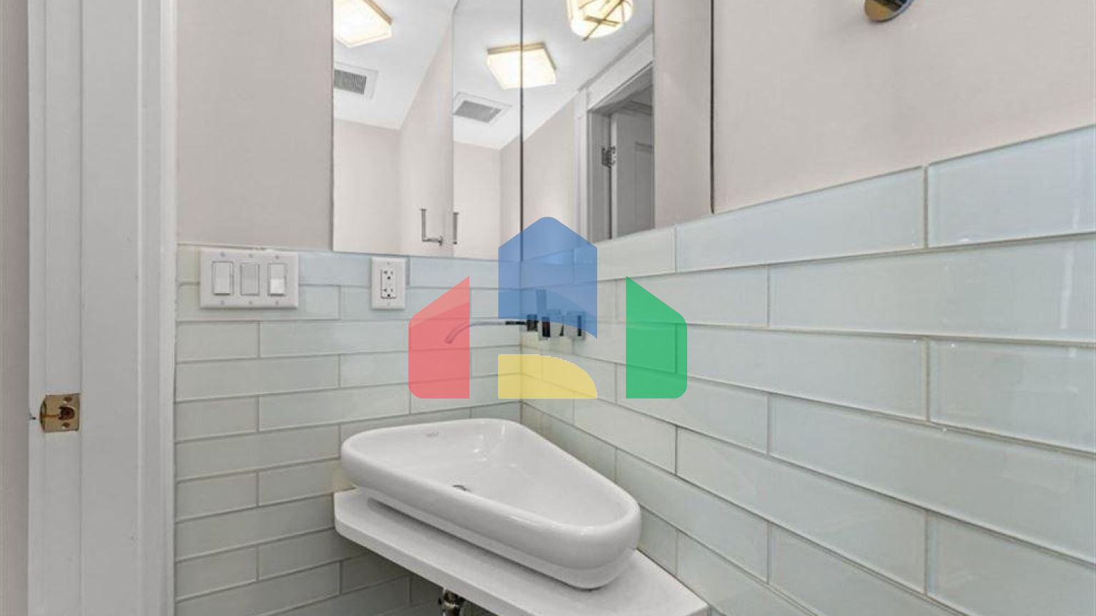 Residential - Condo/Apartment - Boston, Massachusetts, United States - United States