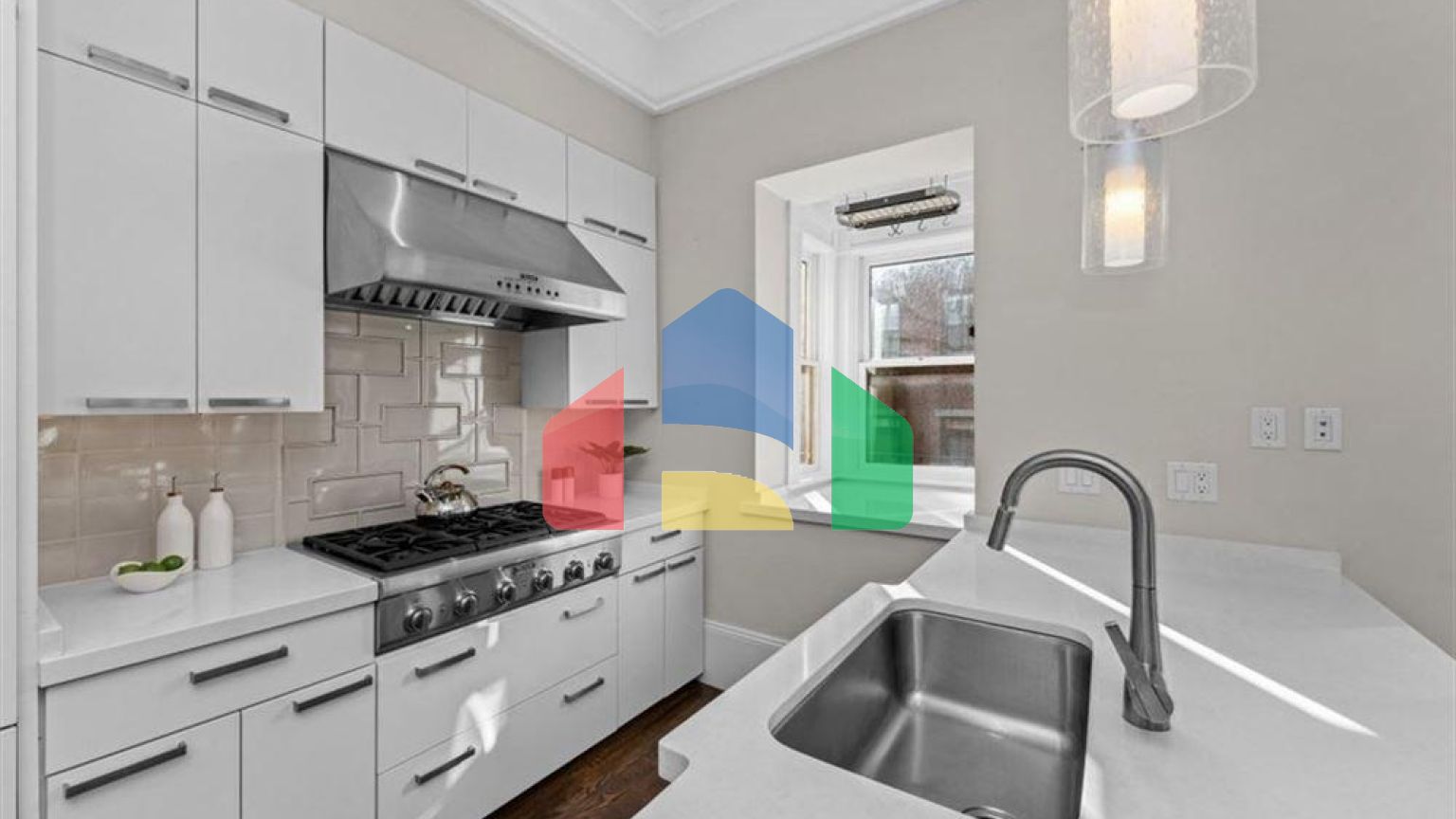 Residential - Condo/Apartment - Boston, Massachusetts, United States - United States