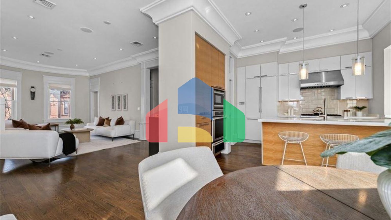 Residential - Condo/Apartment - Boston, Massachusetts, United States - United States