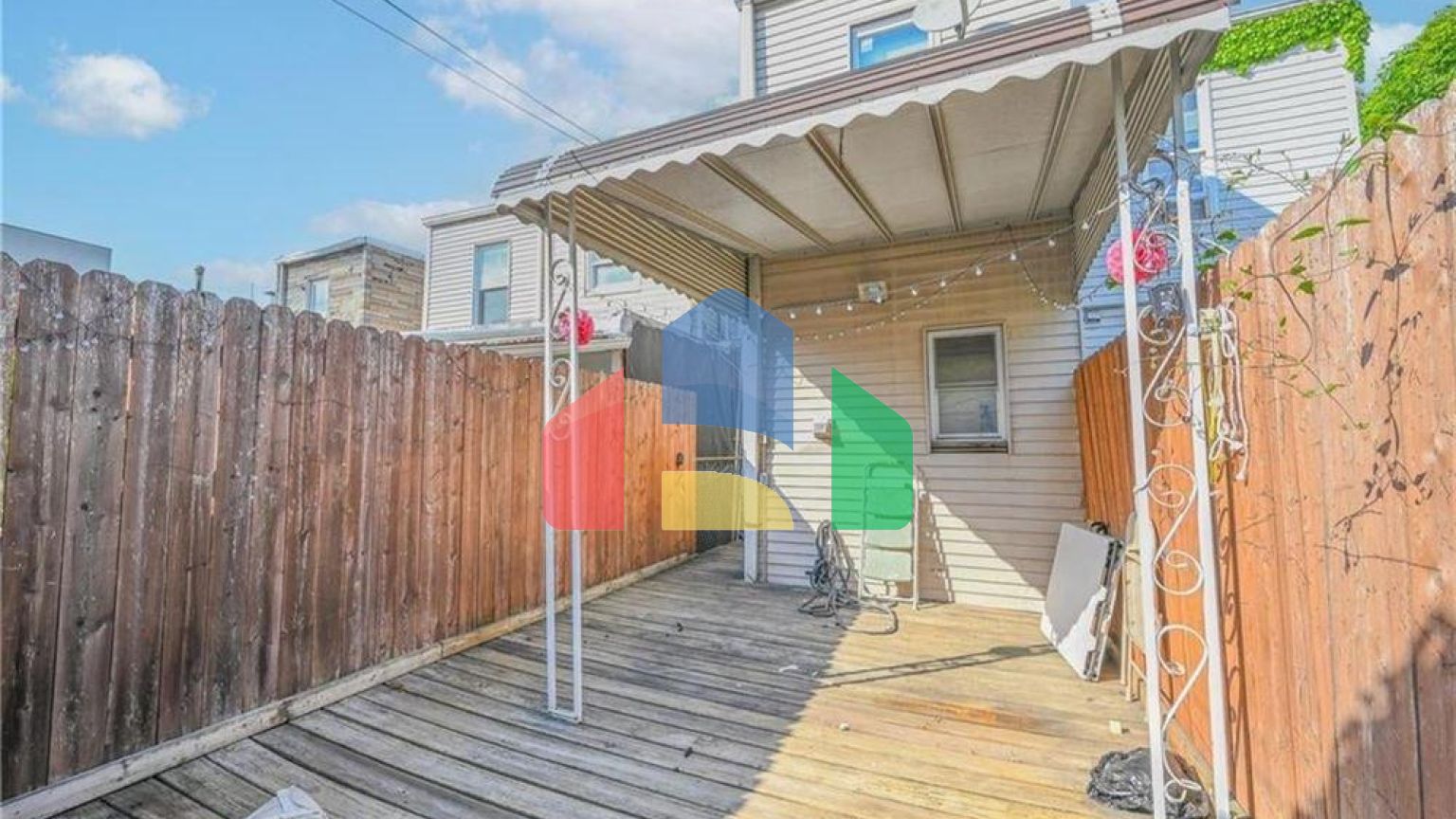 Residential - Single Family Home - New York, New York, United States - United States