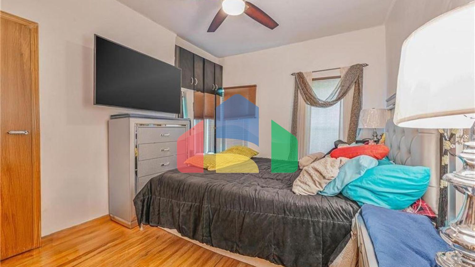 Residential - Single Family Home - New York, New York, United States - United States