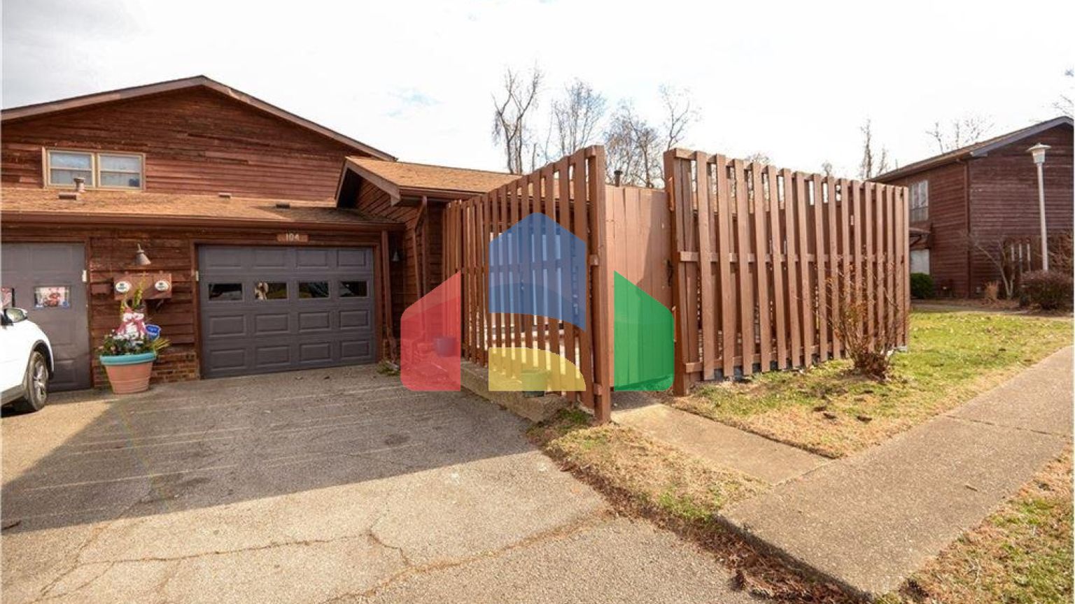 Residential - Condo/Apartment - Charleston, West Virginia, United States - United States