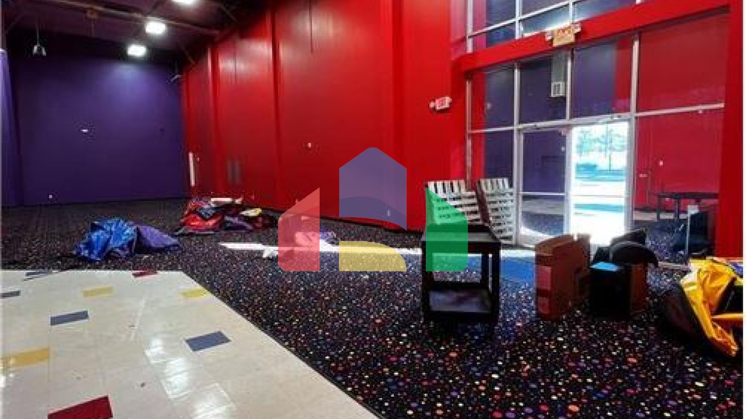 Commercial - Commercial/Retail - Charlotte, North Carolina, United States - United States