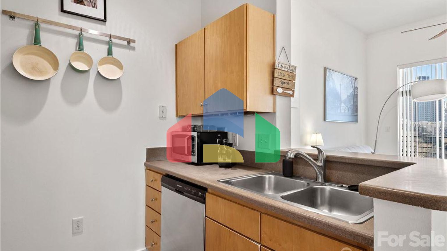 Residential - Condo/Apartment - Charlotte, North Carolina, United States - United States