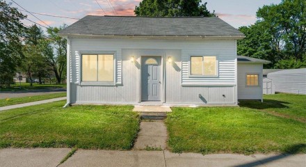 Residential - Single Family Home - Charlotte, Michigan, United States - United States