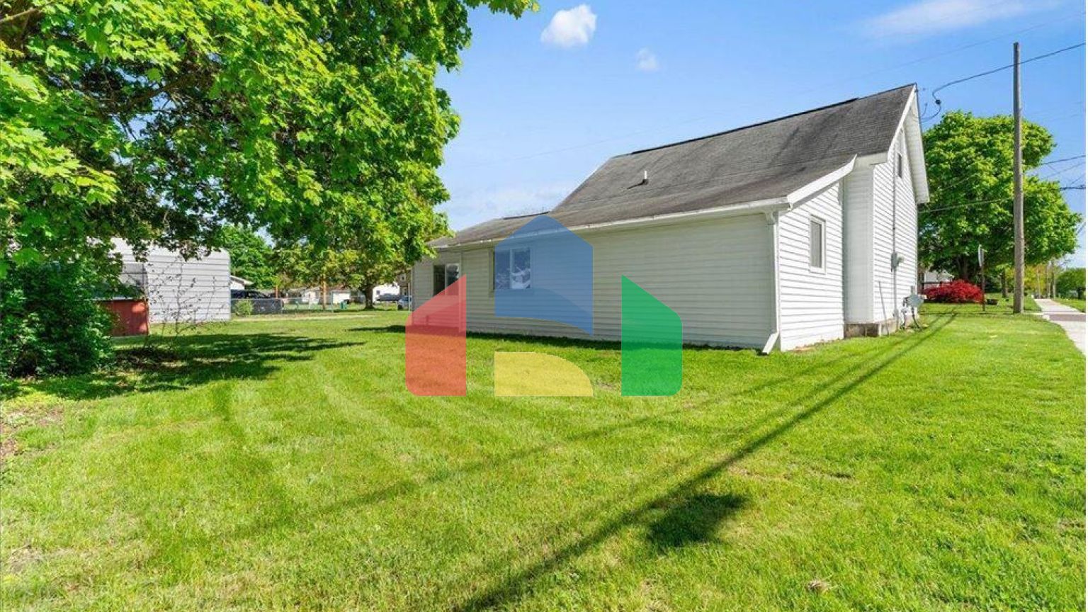 Residential - Single Family Home - Charlotte, Michigan, United States - United States