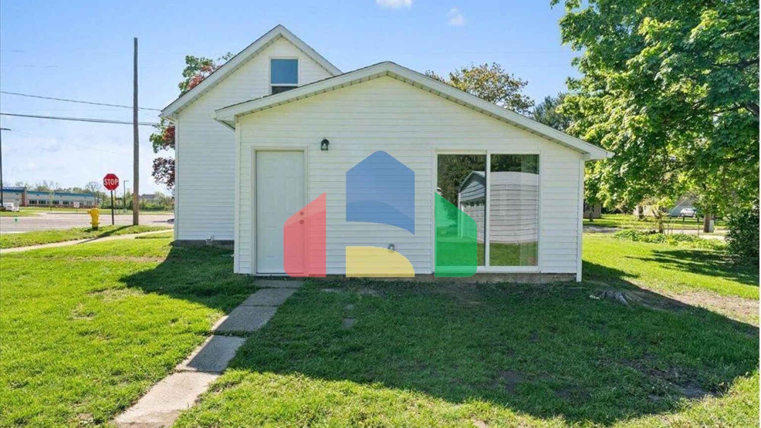 Residential - Single Family Home - Charlotte, Michigan, United States - United States