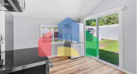 Residential - Single Family Home - Charlotte, Michigan, United States - United States
