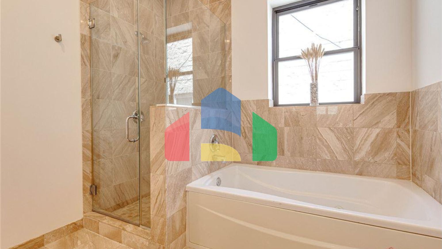 Residential - Condo/Apartment - Chicago, Illinois, United States - United States