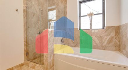 Residential - Condo/Apartment - Chicago, Illinois, United States - United States