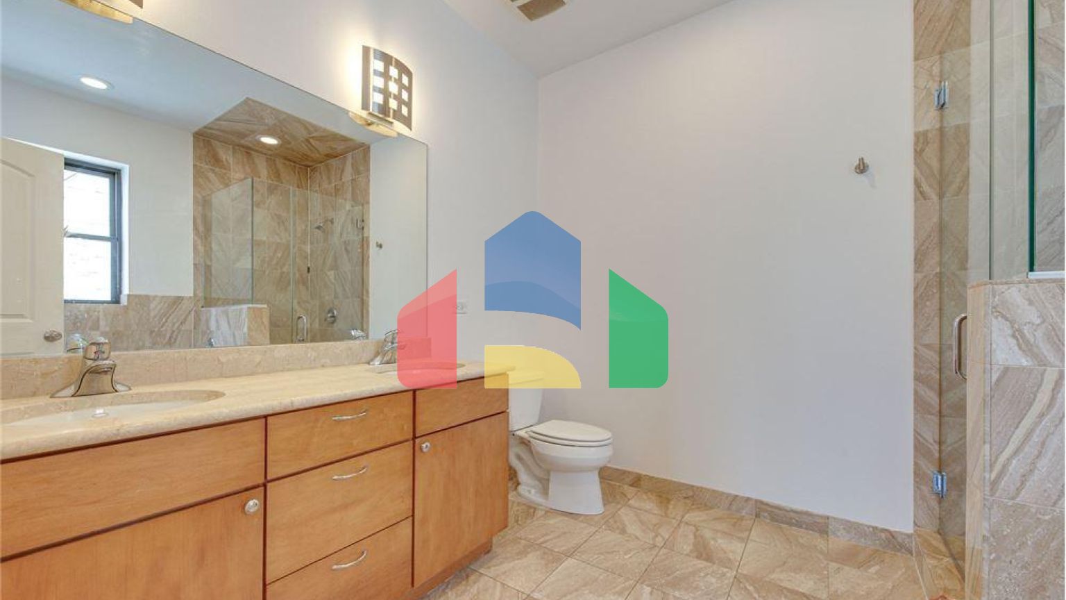 Residential - Condo/Apartment - Chicago, Illinois, United States - United States