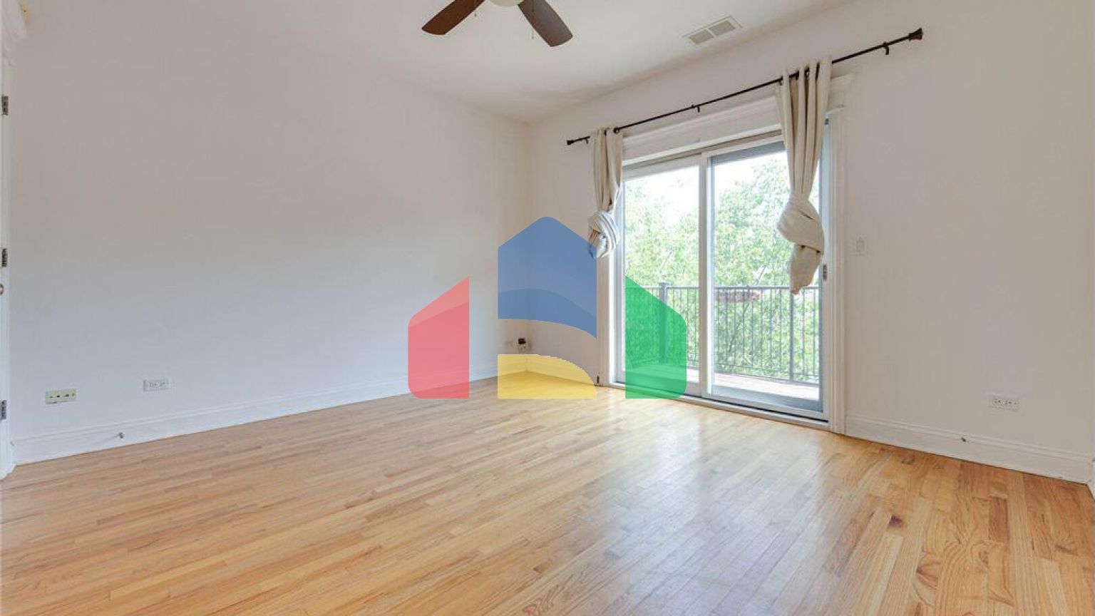 Residential - Condo/Apartment - Chicago, Illinois, United States - United States