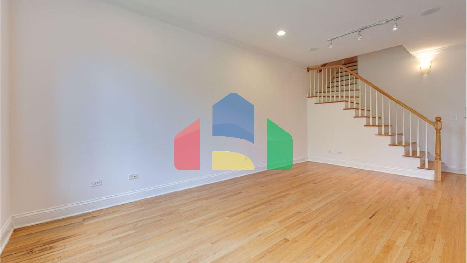 Residential - Condo/Apartment - Chicago, Illinois, United States - United States